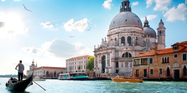Top 10 Countries To Visit