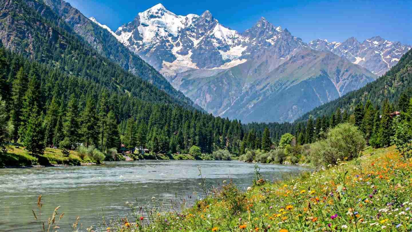 places-to-visit-in-summer-in-india-2026
